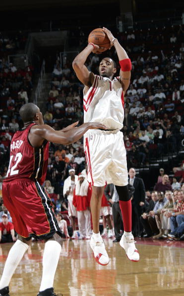 拉齐奥官方：卡斯特利亚诺斯左大腿内收肌中度受伤