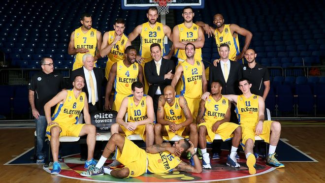 詹姆斯状态复苏率队取胜