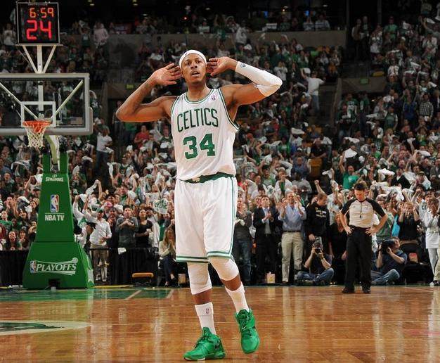 易建联球衣今日退役 叱咤篮坛21载终须一别