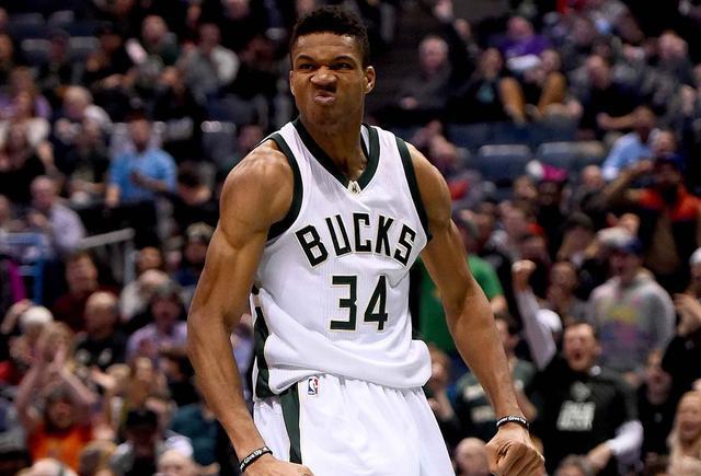 加布里埃尔本赛季中超6次首开纪录领跑海港，逼近奥斯卡纪录